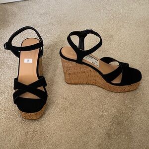 TOP Moda Black Cork Wedges